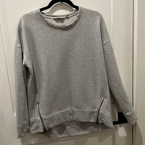 ATHLETA mid-weight sweatshirt. VGUC
